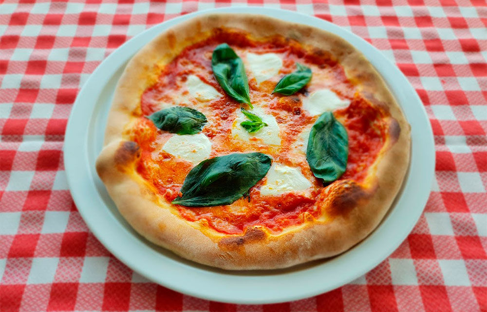 Pizza Margherita Pauzza